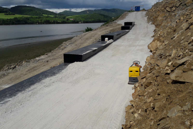 Referenčné stavby / ŽSR Púchov - Považská Teplá - foto Referenčné stavby / ŽSR Púchov - Považská Teplá - foto