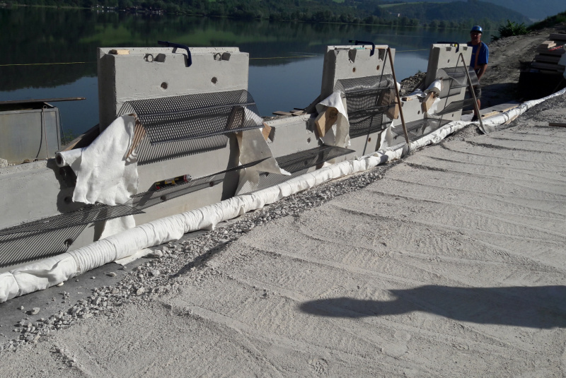 Referenčné stavby / ŽSR Púchov - Považská Teplá - foto Referenčné stavby / ŽSR Púchov - Považská Teplá - foto