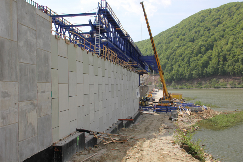 Referenčné stavby / ŽSR Púchov - Považská Teplá - foto Referenčné stavby / ŽSR Púchov - Považská Teplá - foto