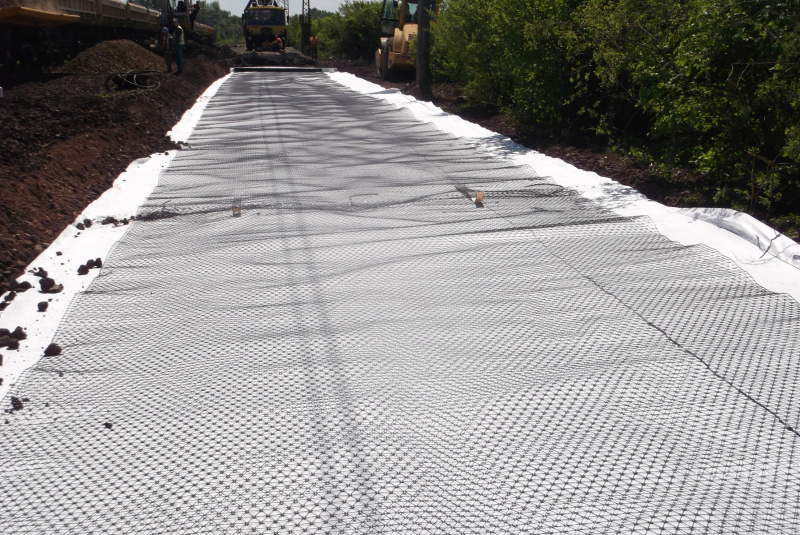 Referenčné stavby / ŽSR Maťovce, predĺženie koľaje a KR výhybiek s úpravou ŽZ - foto Referenčné stavby / ŽSR Maťovce, predĺženie koľaje a KR výhybiek s úpravou ŽZ - foto