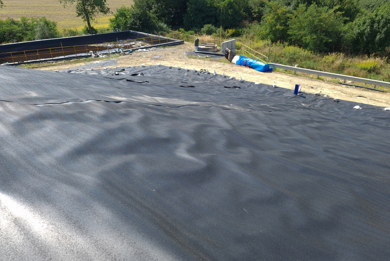 Referenčné stavby / Žabany - rekultivácia skládky odpadov - foto Referenčné stavby / Žabany - rekultivácia skládky odpadov - foto