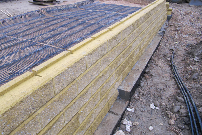 Referenčné stavby / ŽSR Zlatovce - Trenčianska Teplá, SO 32.32.04 - foto Referenčné stavby / ŽSR Zlatovce - Trenčianska Teplá, SO 32.32.04 - foto