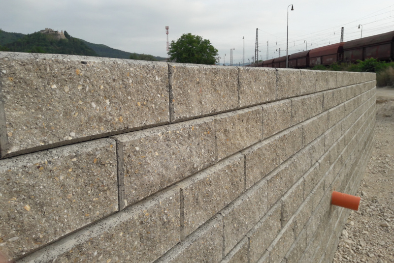 Referenčné stavby / ŽSR Púchov - Považská Teplá, SO 47.33.11 - foto Referenčné stavby / ŽSR Púchov - Považská Teplá, SO 47.33.11 - foto