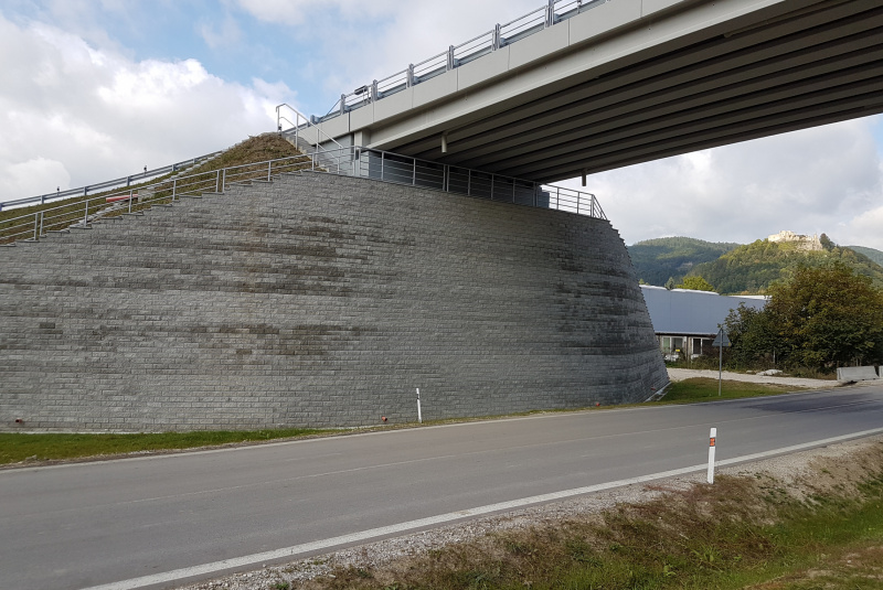 Referenčné stavby / ŽSR Púchov - Považská Teplá, SO 47.33.11 - foto Referenčné stavby / ŽSR Púchov - Považská Teplá, SO 47.33.11 - foto