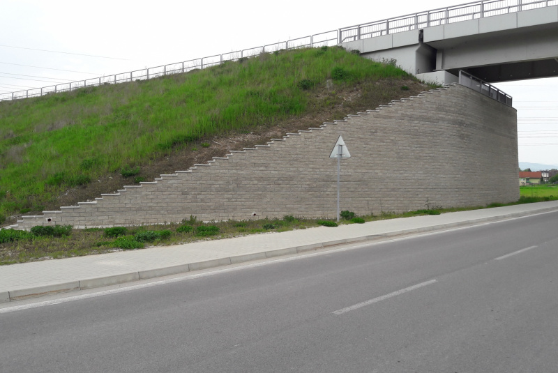 Referenčné stavby / ŽSR Považská Teplá - Žilina, SO 48.33.16 - foto Referenčné stavby / ŽSR Považská Teplá - Žilina, SO 48.33.16 - foto