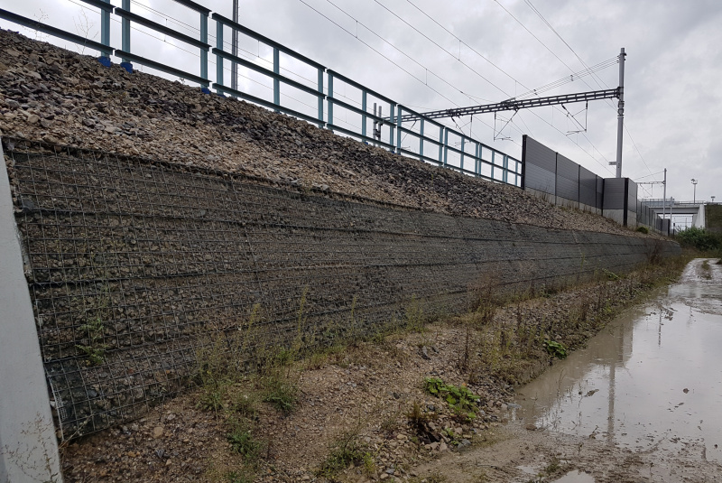 Referenčné stavby / ŽSR Považská Teplá - Žilina, SO 49.32.02 - foto Referenčné stavby / ŽSR Považská Teplá - Žilina, SO 49.32.02 - foto