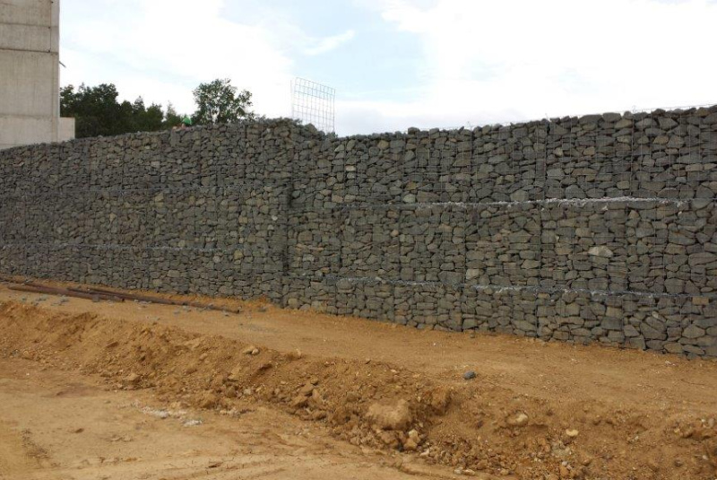 Referenčné stavby / D1 Fričovce - Svinia, SO 210 - foto Referenčné stavby / D1 Fričovce - Svinia, SO 210 - foto