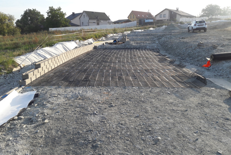 Referenčné stavby / D1 Lietavská Lúčka - Višňové - Dubná Skala, SO 111-00 - foto Referenčné stavby / D1 Lietavská Lúčka - Višňové - Dubná Skala, SO 111-00 - foto