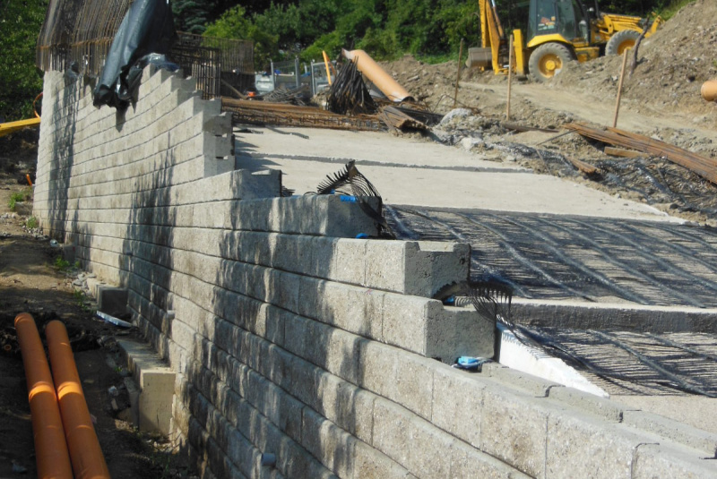 Referenčné stavby / Košice – Technická infraštruktúra pre IBV Červený breh – 1. etapa - foto Referenčné stavby / Košice – Technická infraštruktúra pre IBV Červený breh – 1. etapa - foto