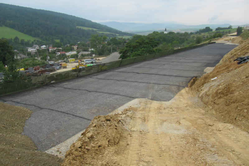 Referenčné stavby / D1 Fričovce - Svinia, SO 100, úsek 6b - foto Referenčné stavby / D1 Fričovce - Svinia, SO 100, úsek 6b - foto