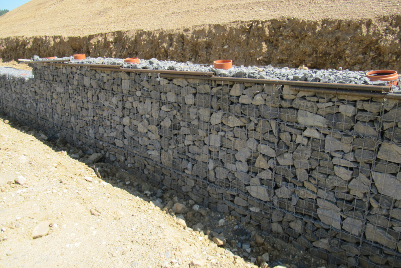 Referenčné stavby / D1 Fričovce - Svinia, SO 227-00 - foto Referenčné stavby / D1 Fričovce - Svinia, SO 227-00 - foto