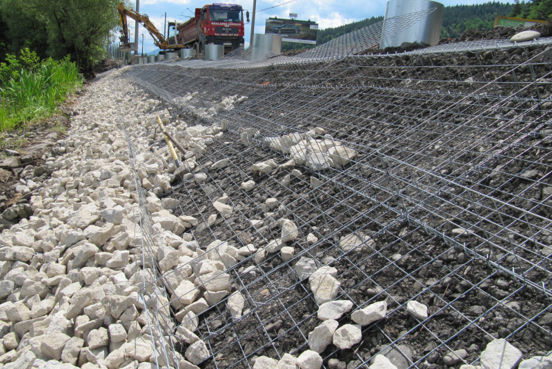 Referenčné stavby / ŽSR Považská Teplá - Žilina, SO 52.32.02 - foto Referenčné stavby / ŽSR Považská Teplá - Žilina, SO 52.32.02 - foto